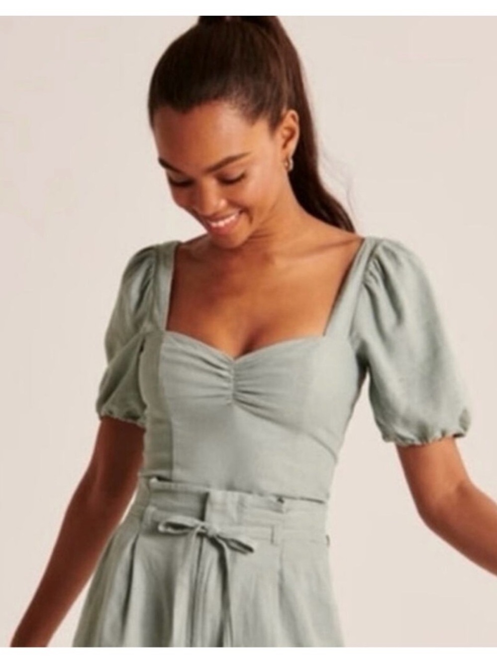 Abercrombie & Fitch Sage Green Square-Neck Puff Sleeve Crop Top